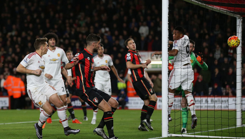 BOURNEMOUTH, ENGLAND - DECEMBER 12: Junior Stanislas (not pictured) of Bournemouth scores his team's first goal during the Barclays Premier League match between A.F.C. Bournemouth and Manchester United at Vitality Stadium on December 12, 2015 in Bournemouth, United Kingdom. (Photo by Steve Bardens/Getty Images)