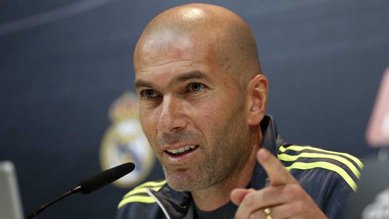 Real Madrid's French coach Zinedine Zidane during a press conference held after a team's training session at Valdebebas Sports complex in Madrid, Spain, 12 February 2016. Real Madrid will face Athletic Bilbao in a Spanish Primera Division soccer match the upcoming 13 February. EFE/Juan Carlos Hidalgo